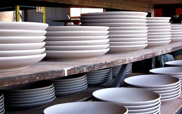 Unglazed plates