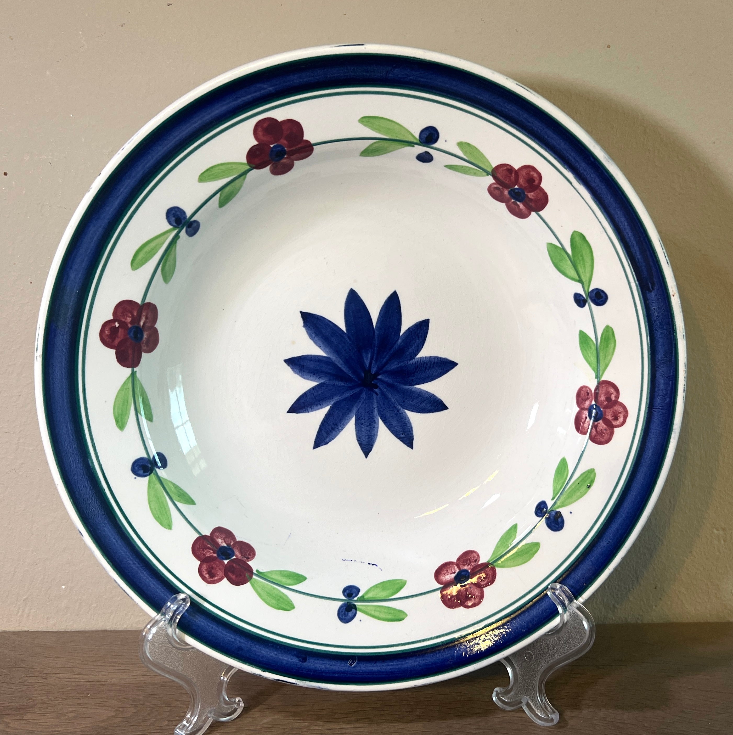Tiefer Teller / Suppenteller / Pastateller – Société Céramique Maastri – Rambling Rose Servies & Brocante