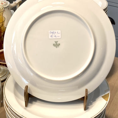 Dinner plate - Mitterteich Bavaria - white porcelain with gold-colored print of (striped) triangles
