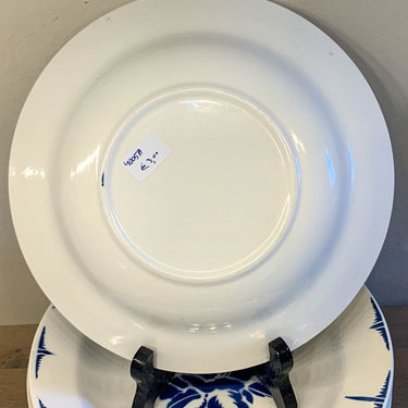 Diep bord / soepbord / pastabord - ongemerkt (ws. Frankrijk) - spuitdecor van een diepblauwe roos