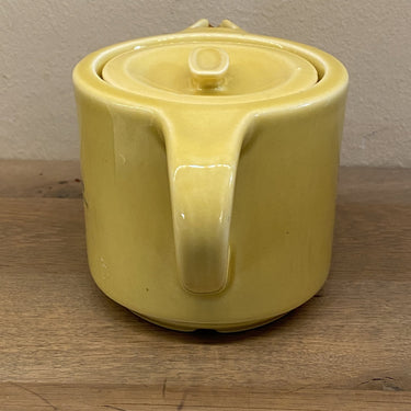 Teapot - Pillivuyt France - made in ochre yellow with inscription in green