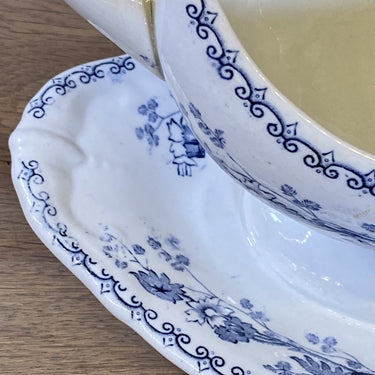 Gravy boat / saucer - Petrus Regout - BERTHA blue decor