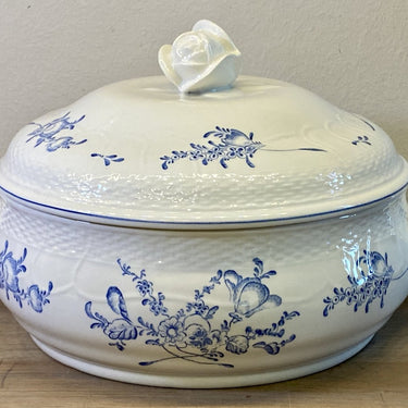 Deckeldose / Terrine - MLR - Boch - MARIEMONT Dekor mit Deckelknauf im Rosendesign
