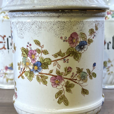 Voorraadpot met deksel - gemerkt (onduidelijk) - genummerd 3954 - décor van roze/blauwe bloemen met goudkleurige accenten
