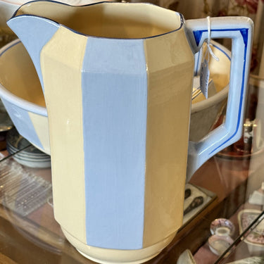 Lampetkan - Boch - Modell VOLGA1 - Dekor unbekannt, in Babyblau und Creme, Art Deco Design - von 1936