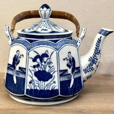 Pralinendose / Pralinenkessel - kleineres Modell - Mosa/Louis Regout - Dekor LONG LIST eckiges Modell NANKING