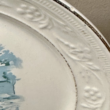 Breakfast plate / Dessert plate / Decorative plate - Petrus Regout - decor 244 in green with an image of a woman
