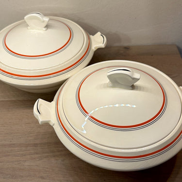 Dekschaal / Terrine - Societe Ceramique Maestricht - model GOUDA (ca. 1934) in crème met oranje en zwarte accenten