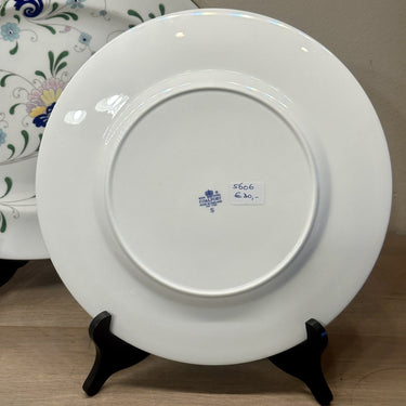 Scale - smaller round model - Bone China - Coalport - decor PAGEANT