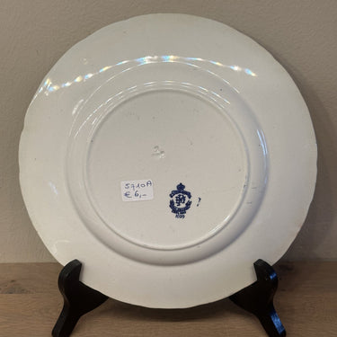 Dinner plate / Eating plate - Stoke on Trent, England - decor in blue with a sailing boat and a rowing boat