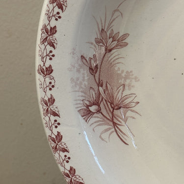 Bowl / Terrine - semi-deep round model - Moulin des Loups - BOUQUET decor in red with flowers