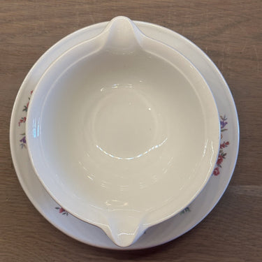 Gravy boat / Sauce boat - round model with 2 spouts - Petrus Regout - decor with small roses and flowers