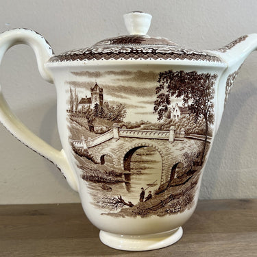 Koffiepot - groot model - Societe Ceramique Maestricht - décor OLD BRIDGE in bruine uitvoering