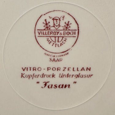 Breakfast plate / Dessert plate - Villeroy &amp; Boch - FASAN decor in red with scalloped edge