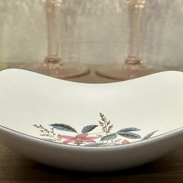 Candy dish / Bowl - square, curved model - matt glazed - Midwinter, Staffordshire - STYLECRAFT Fashion