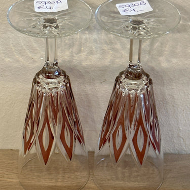 Glass / Champagne glass on foot - VMC Reims (Verreries Mècaniques Champenoises) - Harlequin in red