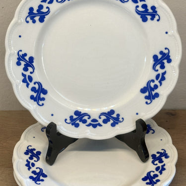Breakfast plate / Dessert plate - Boch - shape FESTIVAL - decor CORONATION blue (OAK LEAF)