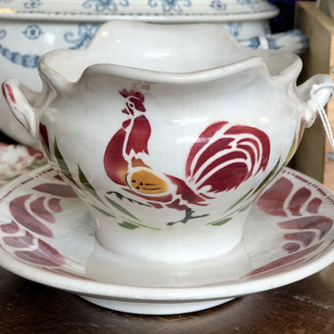 Sauciere auf Untertasse - Boch - Spritzdekor Hahn