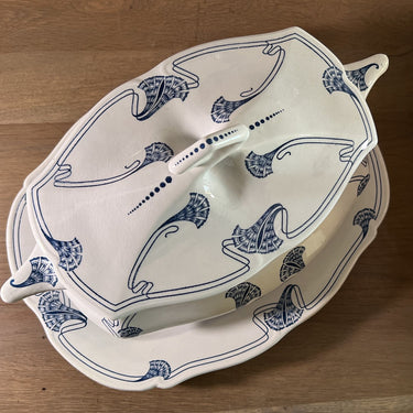 Terrine / Covered dish with base - Onnaing France - GRANIT ALGESIRAS decor in blue