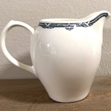 Milchkännchen - Royal Boch - Dekor ALHAMBRA (hergestellt zwischen 2000-2002) in blau
