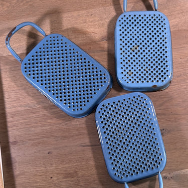 Rasp / Kaasrasp - Deens emaille? - uitvoering in geheel blauw emaille