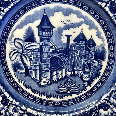 Breakfast plate / Dessert plate - Petrus Regout - VINKTOREN decor in blue