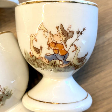 Eierdopje / kinder-eierdopje / kinderservies - porselein
