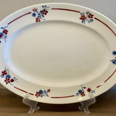 Scale - flat, oval, model - St. Amand Ceranord - SENLIS decor in blue/red spray decor