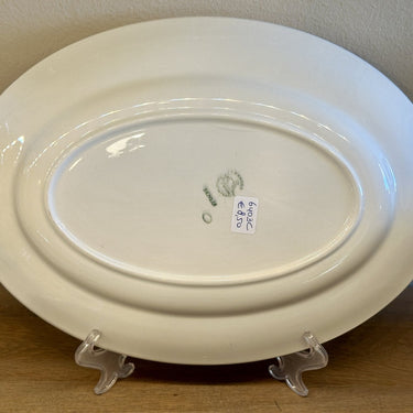 Scale - flat, oval, model - St. Amand Ceranord - SENLIS decor in blue/red spray decor