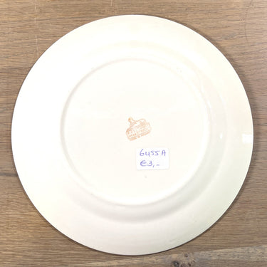 Breakfast plate / Dessert plate - Petrus Regout - decor with small roses and scattered flowers