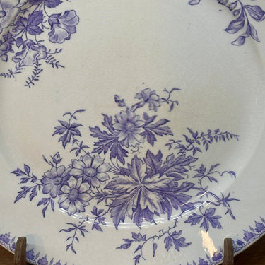 Dinerbord / Eetbord - Societe Ceramique Maestricht - décor DAHLIA uitgevoerd in lila/paarse kleur
