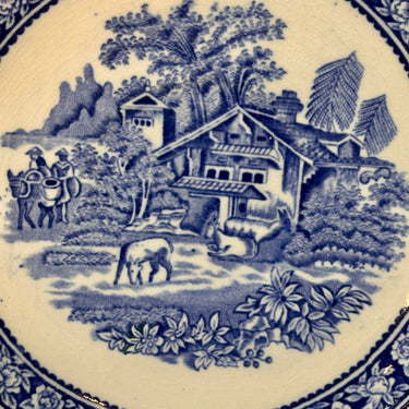 Underplate / Dish - larger model - Petrus Regout - decor LIBAN in blue