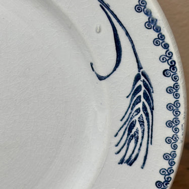 Dinner plate / Eating plate - Moulin des Loups et Hamage - France - Terre de Fer - decor of ears of corn in denim blue