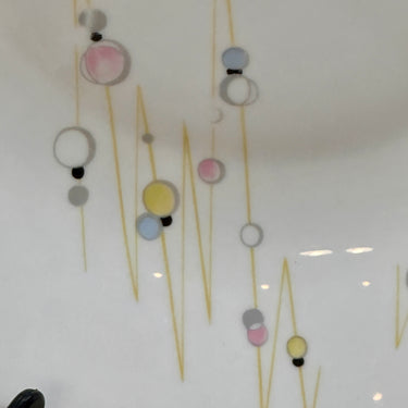 Schaal / Kom - dieper, porseleinen, model - Wunsiedel Bavaria - décor CLAUDIA met bolletjes