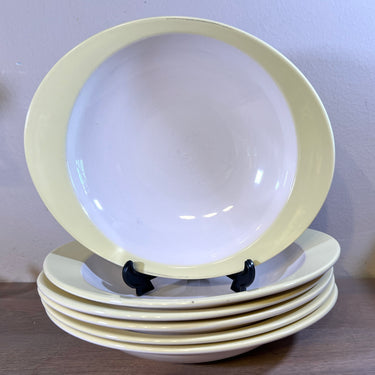 Diep bord / Soepbord - Fris Edam Holland - décor met pastelgele rand - serie SYMFONIE