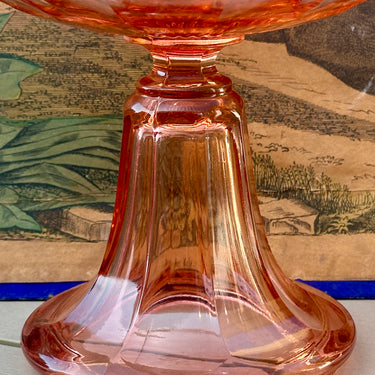 Fruit bowl / Tazza - on a high foot - Val St. Lambert - made in salmon pink glass with a deeper bowl