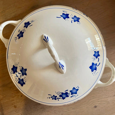 Gedeckte Schale / Terrine - Boch - MERCURE Dekor in blau mit Stern/Blatt