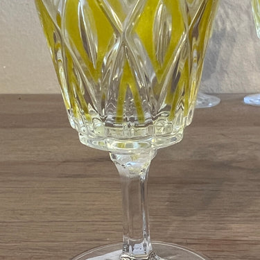 Liqueur glass / Shot glass on foot - VMC Reims (Verreries Mècaniques Champenoises) - Harlequin in yellow