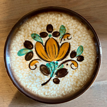Frühstücksteller / Dessertteller - Boch - Dekor CORFOU (Entwurf Ernest D'Hossche / M. Picquery) - Form MENUET