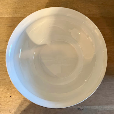 Salatschale / Kartoffelschale - Boch La Louvière - Modell PARIS - Dekor mit rosa Rosen und einer gelb-blau-grünen Girlande am Rand