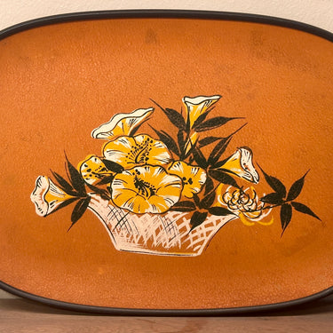 Tray - oval model with handles - image with flowers - vintage 1950s-1960s