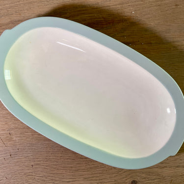 Vleesschaal / Zuurschaal - Royal Sphinx - uitgevoerd in pastel kleur Celadon