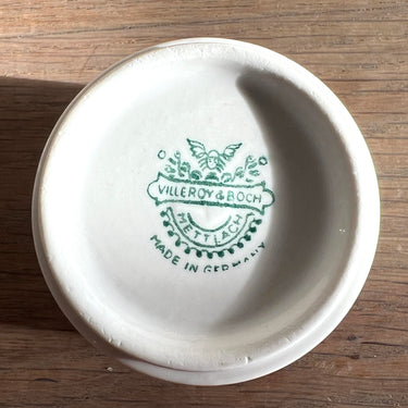 Egg cup - Villeroy &amp; Boch - BASKET decor in green with ochre-colored stripe