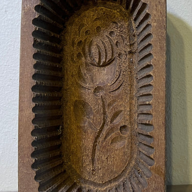 Butter mould - wooden model - image of a flower in the bottom