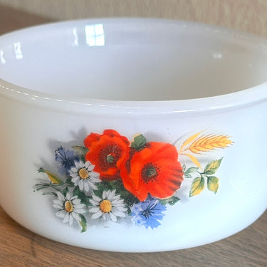 Ramequin / Ovenschaaltje - Arcopal - decor met rode, witte en blauwe bloemen