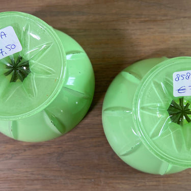 Sorbetcoupe / Dessertcoupe / Ijscoupe - Frankrijk - uitgevoerd in groen glas