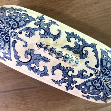 Kammenbak - ongemerkt maar Boch - vorm SUEZ - decor PAPILLON uitgevoerd in blauw - circa 1891