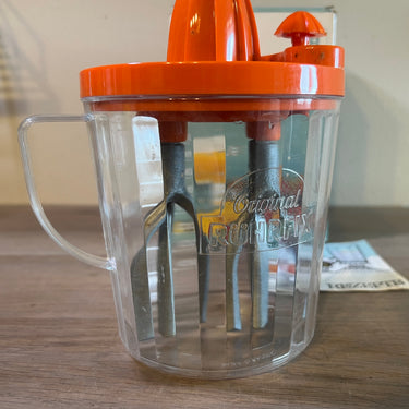 Slagroomklopper/mixer Rührfix - oranje gekleurd model - ca. 1970s - origineel in doos - Model B