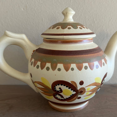 Coffee pot - small model - Quimper - decor D307 with a rural decor in shades of brown