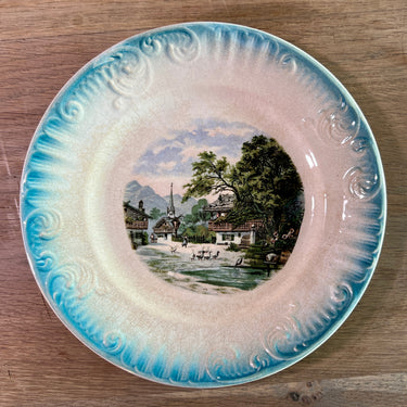Ontbijtbord / Dessertbord - Nimy - Mouzin Lecat - decor met water, vogels en huizen en blauw bewerkte rand